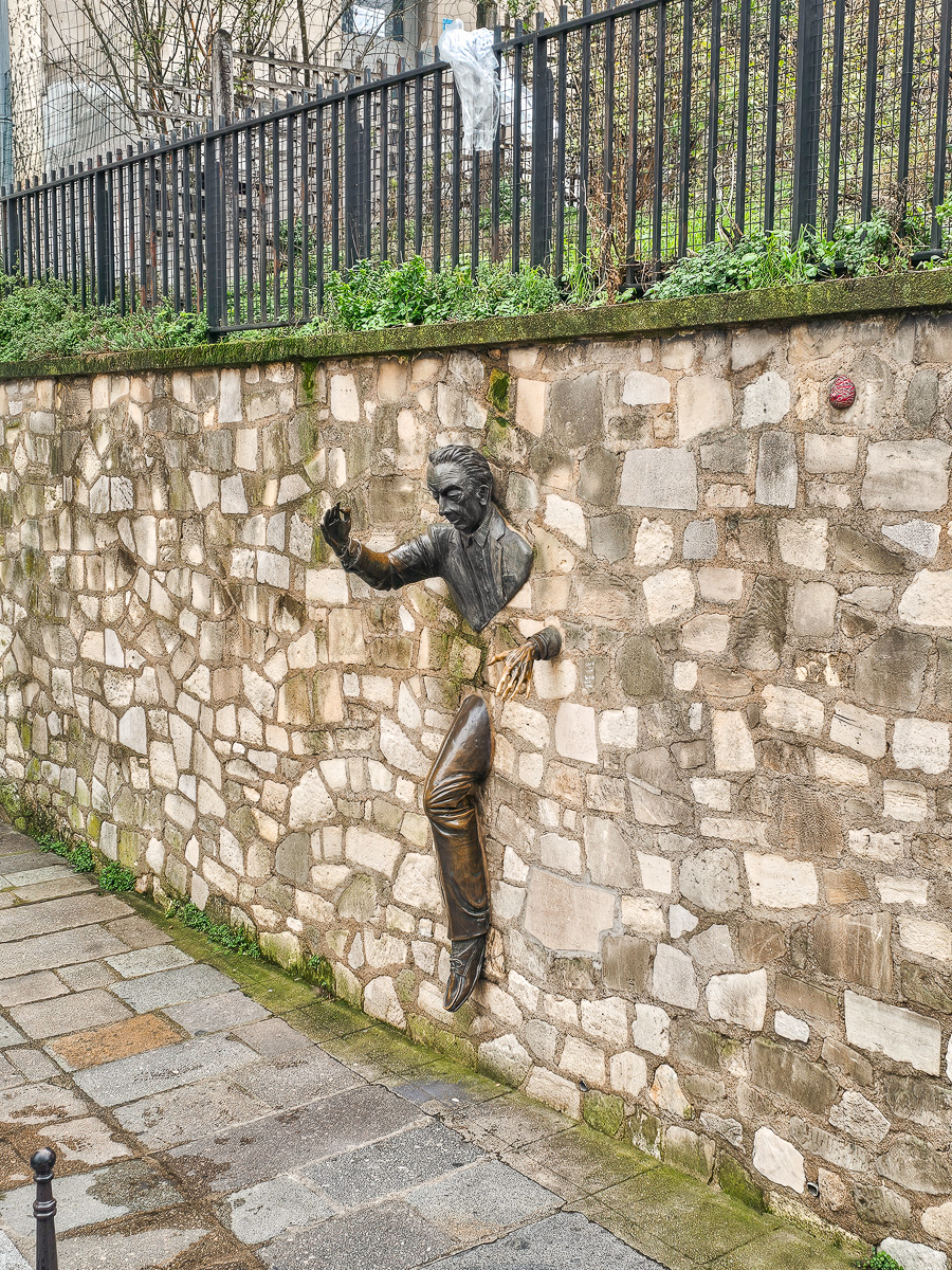 your-ultimate-guide-to-montmartre-a-one-day-self-guided-walking-tour