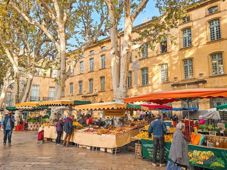 These Are The Places in France People Can’t Stop Going Back To