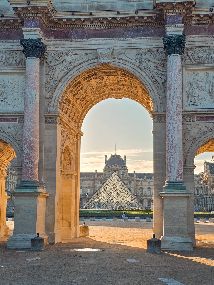 You Know the Louvre — Now Discover the Fascinating Neighborhood That Surrounds It