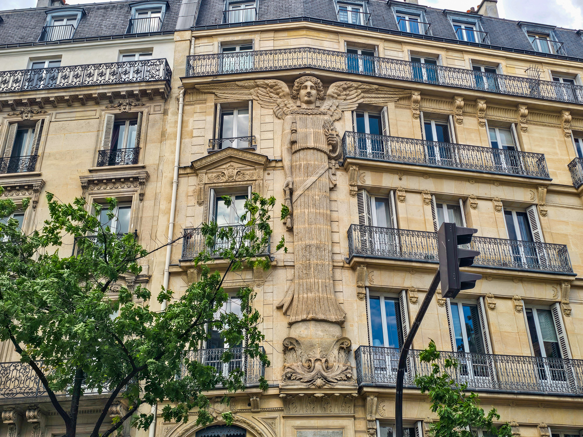 13 Unusual Things Hidden in Plain Sight on Paris’s Streets