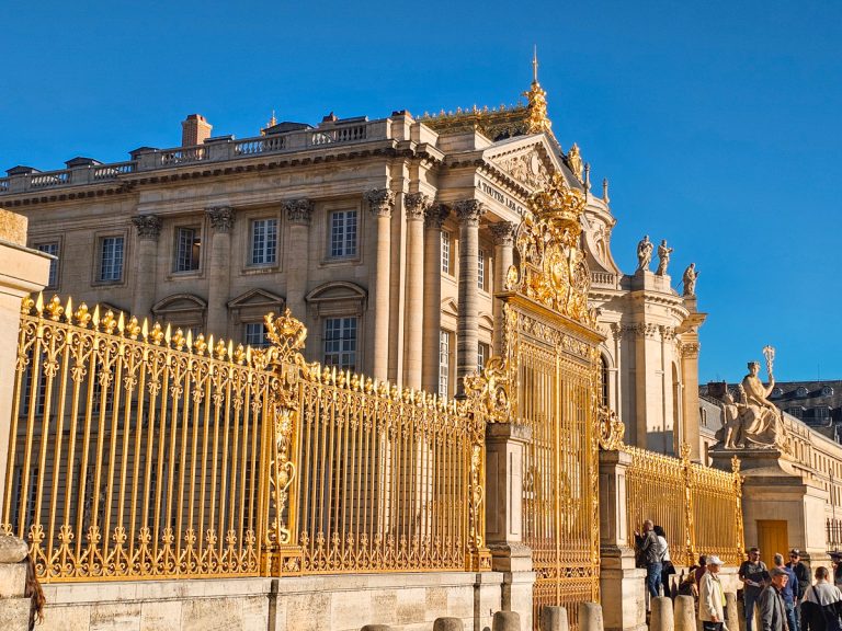 France’s 15 Most Iconic and Recognizable Landmarks—How Many Do You Know?